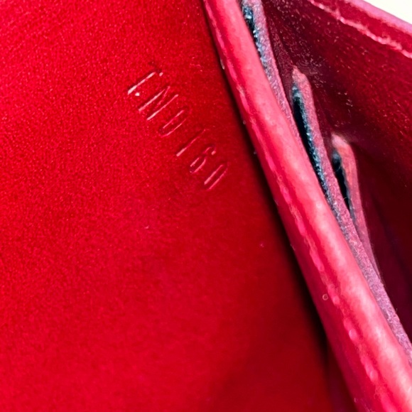LV Louis Vuitton Cherry Red Vernis Long Wallet with LV Dust Bag - Picture 15 of 17